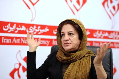  برای خودم متاسفم که با جوکر دیده شدم!