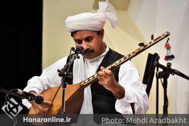کنسرت گروه سرو خراسان در سی و پنجمین جشنواره موسیقی فجر