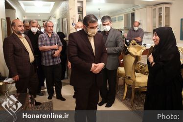 دیدار وزیر فرهنگ و ارشاد اسلامی با خانواده مرحوم استاد حبیب الله صادقی