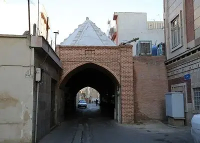 تنها "چهارسوق چوبی" تهران مرمت می‌شود