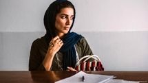 Iranian Actress Wins at Italian Film Fest.