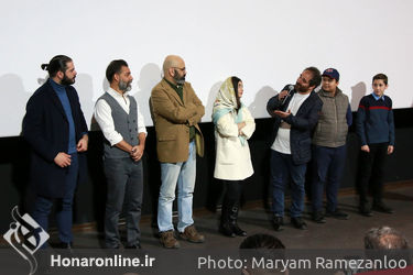 اکران مردمی فیلم "بمب؛ یک عاشقانه" در باغ کتاب