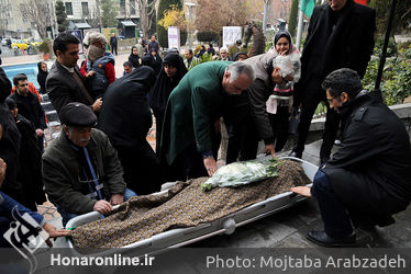 مراسم تشییع پیکر "حسن حاجی نوری" در خانه هنرمندان