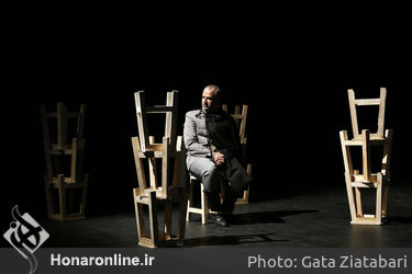 اجرای نمایش "رئال مادرید ١١ بارسلونا ١" در پردیس شهرزاد