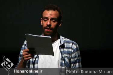 نمایش «اُلدسانگز: عشق روزهای کرونا» در پردیس شهرزاد