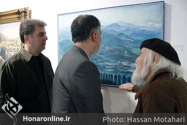 بازدید وزیر ارشاد از اولین نمایشگاه هنرمندان پیشکسوت در فرهنگسرای نیاوران 