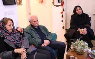 هنرمندان در اولین روز درگذشت هادی مرزبان به منزلش رفتند