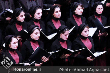 گروه کر شهر تهران به رهبری مهدی قاسمی 