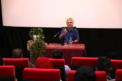 در مسیر فیلمسازی نباید عجله کرد