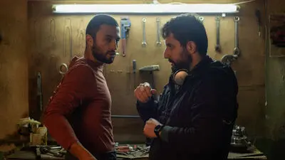 «اسکورت» بر صدر فروش روزانه نشست؛ استقبال از آزادی زنان زندانی
