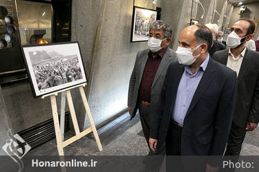 مراسم اختتامیه نمایشگاه عکس «خنده بر آتش» در مجموعه فرهنگی هنری برج آزادی