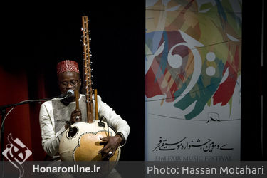 اجرای "سادیو، سانتو و بینتا" از سنگال در سی و سومین جشنواره موسیقی فجر در فرهنگسرای نیاوران