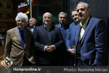 اجرای نمایش "کوسه ها" در تماشاخانه پالیز