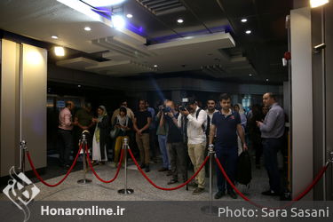 اکران فیلم سینمایی "گذر موقت" در سینما آزادی 
