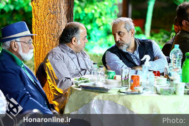 تقدیر از چهره‌های منتخب تئاتر و سینما در هشتمین دوره هنر انقلاب