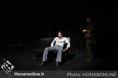 نمایش "فیل در تاریکی" در تماشاخانه پالیز
