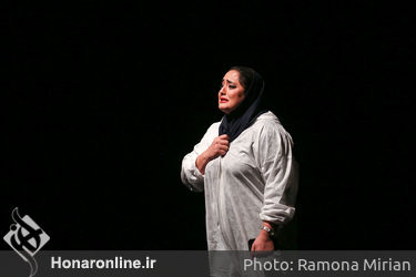 نمایش «اُلدسانگز: عشق روزهای کرونا» در پردیس شهرزاد