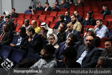 ضیافت شام هنرآنلاین برای خبرنگاران خارجی مقیم تهران و میهمان بیست و سومین نمایشگاه مطبوعات (2)