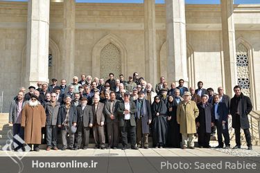 تجدید میثاق هنرمندان و وزیر ارشاد با آرمان های امام راحل