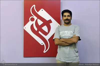 ترور رسانه‌ای در نمایش "اسموکینگ روم" / روایت سعید زارعی از اجرا در سی ونهمین جشنواره تئاتر فجر