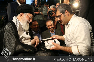 دیدار اهالی فرهنگ و ادب و شاعران در شامگاه زادروز امام حسن مجتبی(ع) با رهبر معظم انقلاب