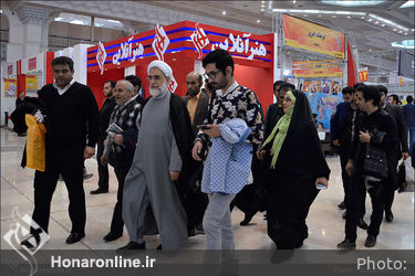 چهارمین روز بیست و دومین نمایشگاه مطبوعات 