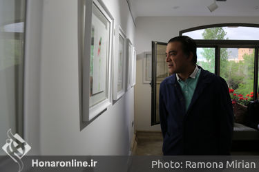 نمایشگاه نقاشی احمدرضا احمدی با عنوان "هزار اقاقیا در چشم تو هیچ بود" در گالری کاما