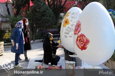  رنگ آمیزی تخم مرغ های نوروزی (2)