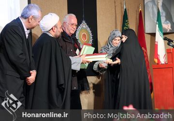 تقدیر از ۹ بانوی واقف و اهداکننده آثار تاریخی- فرهنگی و نسخه‌های خطی در موزه ملك