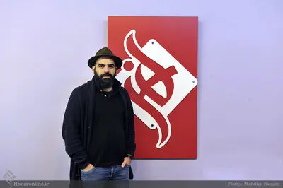 مهیارعلیزاده موسیقی نمایش «و تو هم برگشتی» را به صحنه می برد