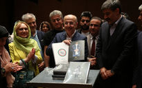 رونمایی از دومین کتاب ملی مد و لباس ایران در تالار رودکی