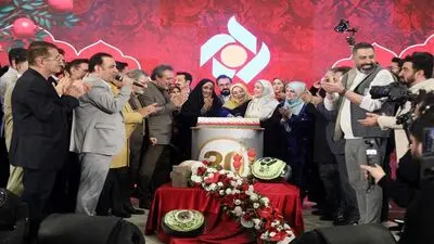رسالت جدید شبکه تهران، توجه و تمرکز بیش از پیش، به مخاطب پایتخت است/ رونمایی از ۱۰ نماهنگ «ای ایران بخوان»به ۱۰ زبان و گویش ایرانی