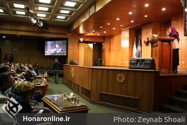 نشست هم‌اندیشی طراحان و تولیدکنندگان بخش طراحی لباس جشنواره فجر