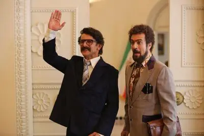 «کوکتل مولوتف» با امین حیایی و احمد مهران فر آماده نمایش شد/ روایت گر قصه‌ای کمدی در دهه ۵۰