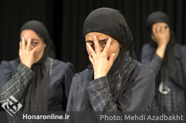 نمایش" صلح " در تماشاخانه ایران تماشا