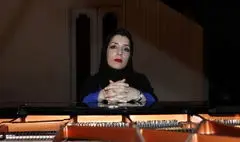 رسیتال پیانوی بهاره کمایی در تالار وحدت