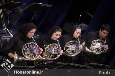اجرای ارکستر سمفونیک تهران به رهبری شهرداد روحانی در تالار وحدت
