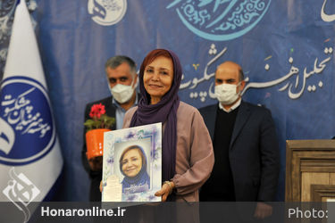 تجلیل از هنرمندان پیشکسوت متولد دی ماه 