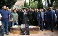 تشییع پیکر زنده‌یاد داریوش اسدزاده از مقابل خانه هنرمندان