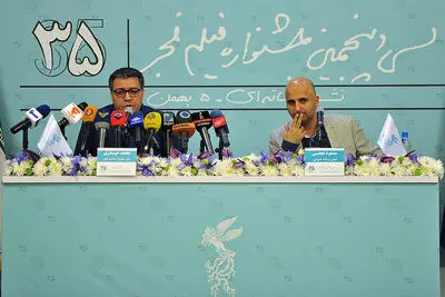 مشکل اصلی ما نداشتن دبیرخانه ثابت است / همه چیز  درباره جشنواره فجر 35 از زبان محمد حیدری