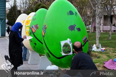  رنگ آمیزی تخم مرغ های نوروزی (2)