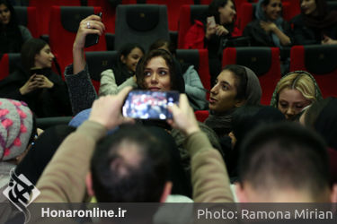 اکران فیلم "هت تریک" در پردیس سینمایی کورش