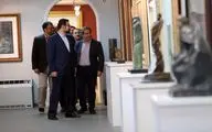 معاون هنری از برنامه‌های هفته هنر انقلاب دیدن کرد / حضور حسینی در نمایشگاه سیل مهربانی هنرمندان تجسمی