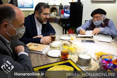 دیدار نوروزی وزیر فرهنگ و ارشاد اسلامی با «نقاش بهشت»