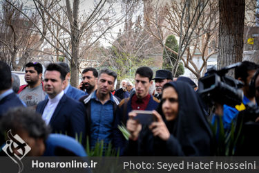 مراسم هفته درختکاری با حضور اصحاب فرهنگ، هنر و رسانه در خانه هنرمندان تهران