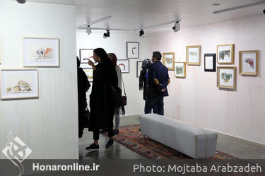 نمایشگاه آثار دو و سه‌بعدی شقایق عربی و فریدون آو در گالری دستان دو