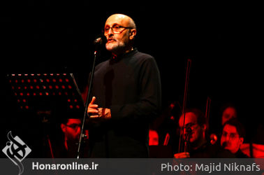 کنسرت روایت وداع با آهنگسازی و خوانندگی حسام آرین و روایتگری و دکلمه امیرمحمد صمصامی در دهه سوم محرم در تالار سوره حوزه هنری