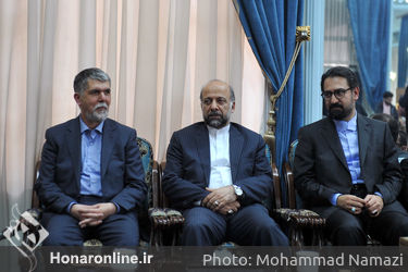 تجدید میثاق وزیر ارشاد و  هنرمندان با آرمانهای بنیان گذار جمهوری اسلامی