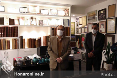 کتابگردی سرپرست معاونت امور هنری در هفته کتاب