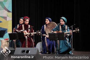 اجرای گروه خنیاگران مهر در چهارمین شب جشنواره موسیقی فجر - ایوان شمس